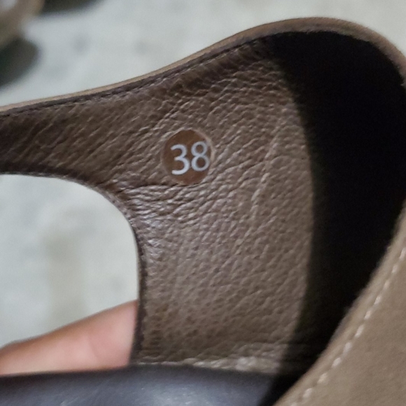 Cordani Calzature Tan Suede Wedge Sandals - Picture 6 of 6